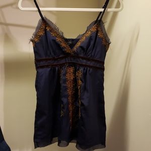 Forever 21 navy blue tank top with embroidery